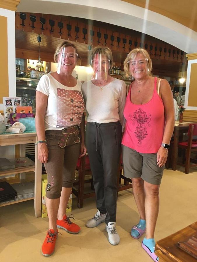 Pension Casa Austria Calella Eksteriør bilde