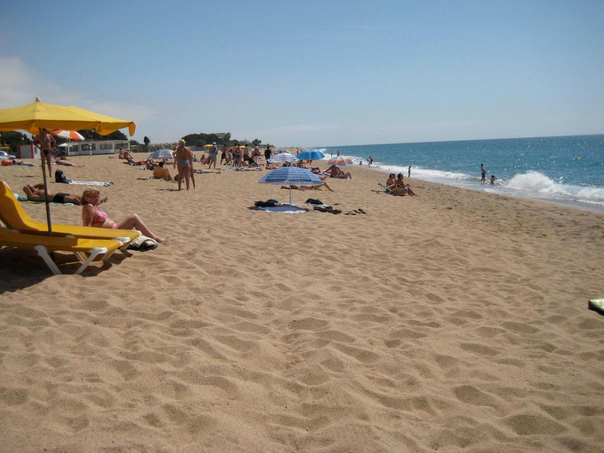 Pension Casa Austria Calella Eksteriør bilde