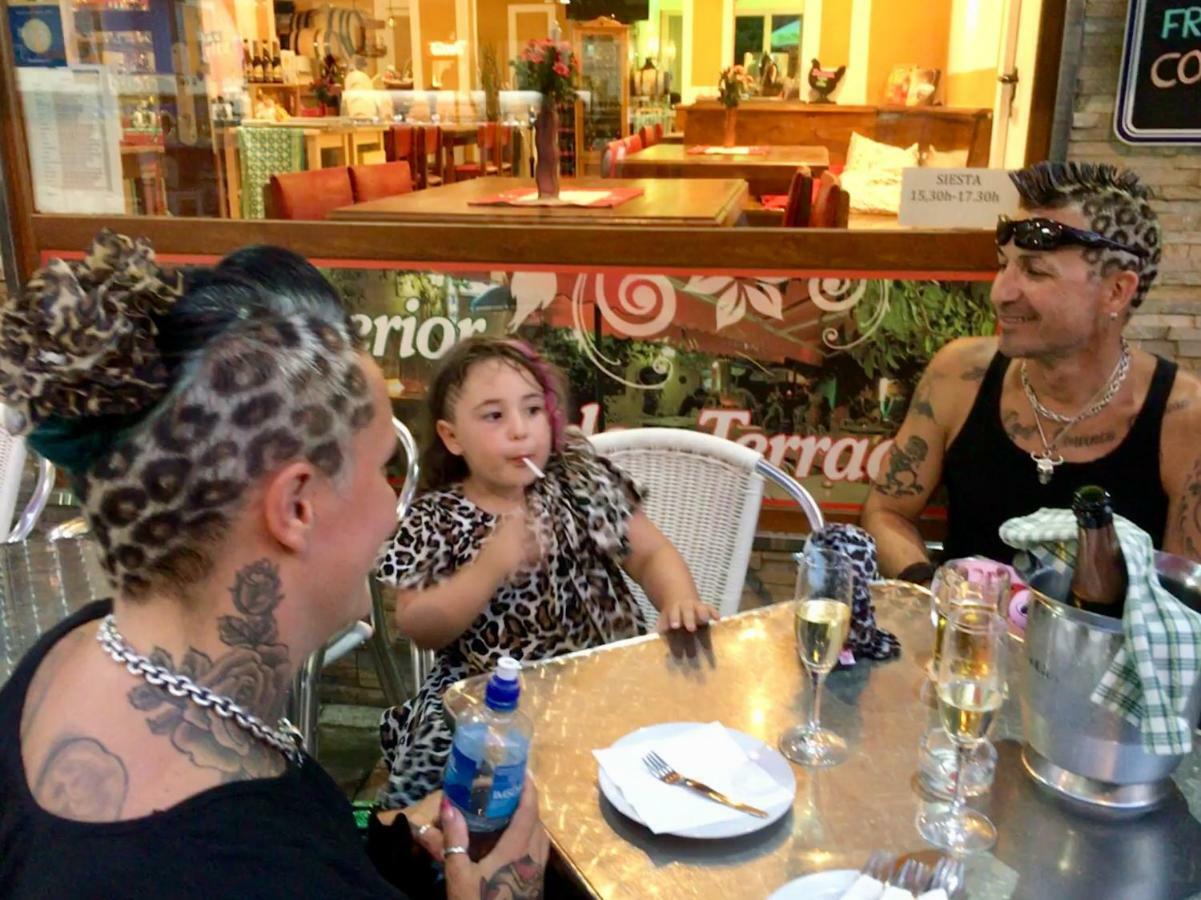 Pension Casa Austria Calella Eksteriør bilde